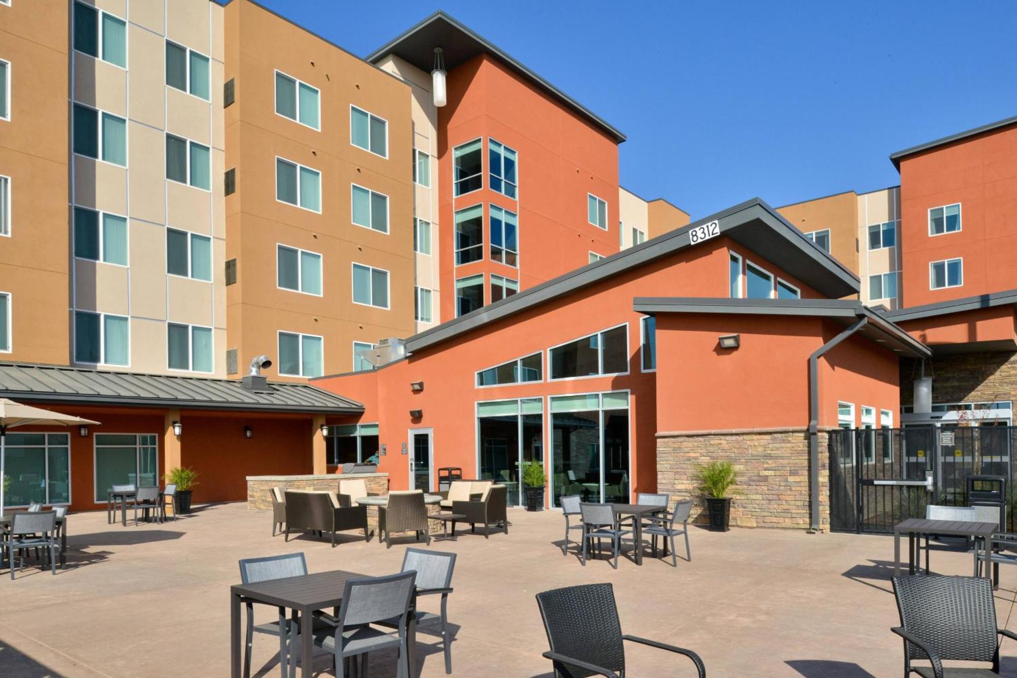 Residence Inn By Marriott Bakersfield West Exterior foto